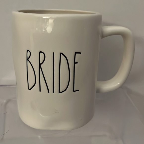 Rae Dunn “Bride” “Groom” Coffee Mug Set EUC - Picture 2 of 4